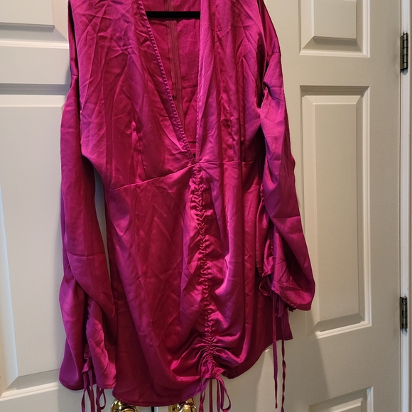 PrettyLittleThing Dresses & Skirts - PLT Size 16 NWT Fuscia Dress